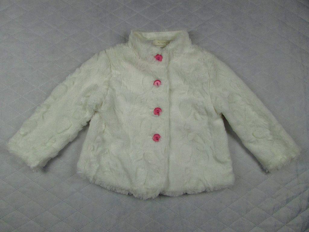 картинка Классная мягенькая курточка из плюша, как новая от интернет-магазина детской и женской одежды секонд хенд, а также товаров для женщин и детей Odewashka.by