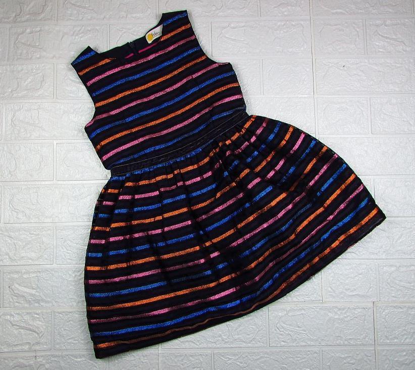 картинка Стильное нарядное платье от интернет-магазина детской и женской одежды секонд хенд, а также товаров для женщин и детей Odewashka.by