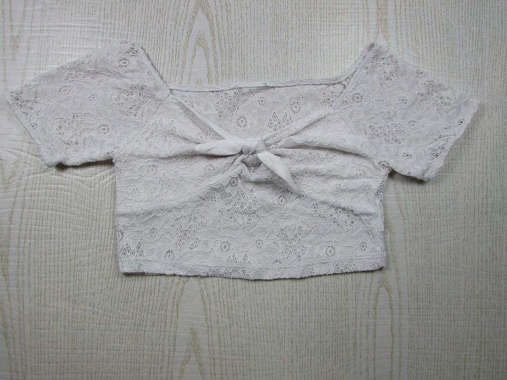 картинка Ажурная топ-блузка от интернет-магазина детской и женской одежды секонд хенд, а также товаров для женщин и детей Odewashka.by