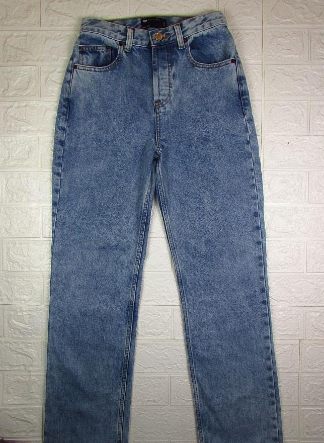 картинка Крутые джинсы с высокой посадкой, идеал от интернет-магазина детской и женской одежды секонд хенд, а также товаров для женщин и детей Odewashka.by