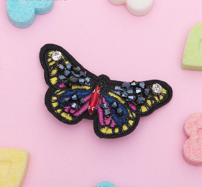 картинка Брошь "Бабочка яркая", разноцветная от интернет-магазина товаров для женщин и детей Odewashka.by